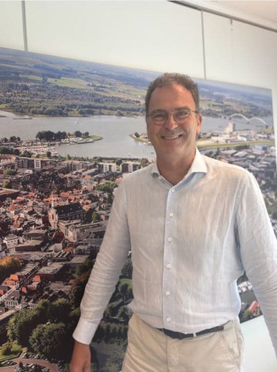 S. van Boxmeer, secretaris van het FOWW